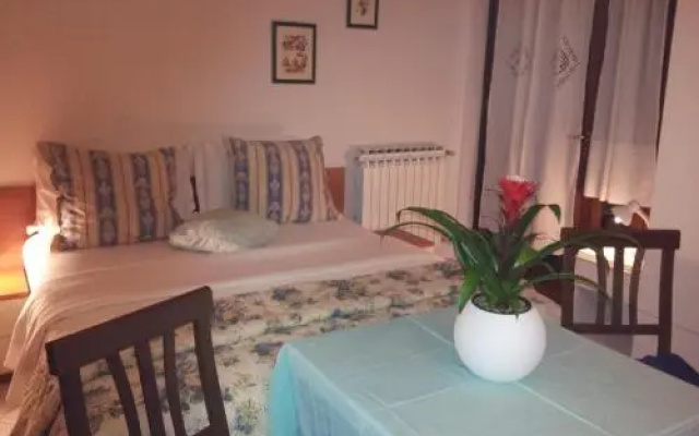 Debora Maison BB