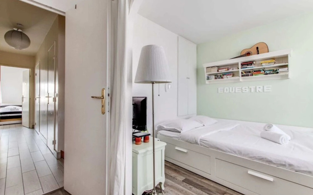 Bright 3BR Duplex Near Nation