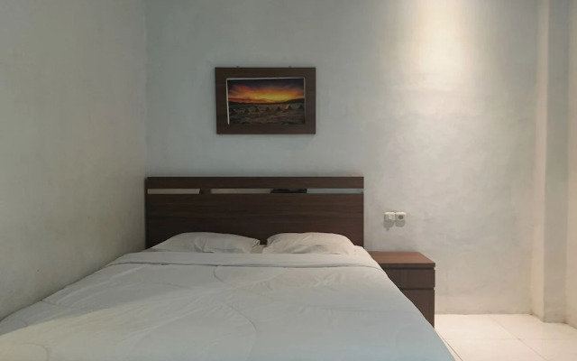 Hotel O Sunrise Garage Home