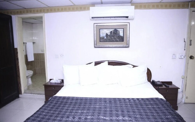 Mars Hotel