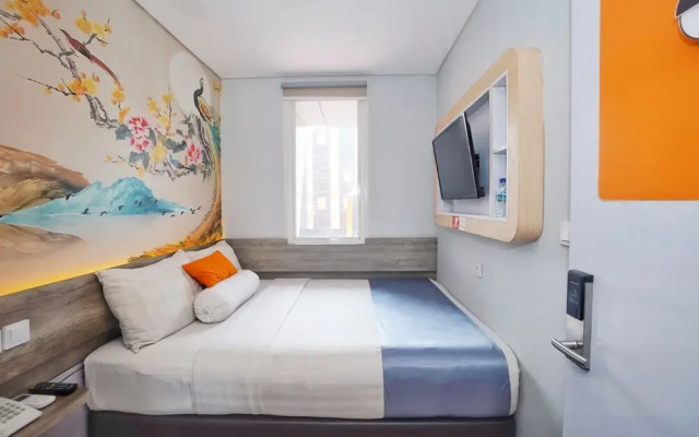 Front One Budget Hotel Slamet Riyadi Solo