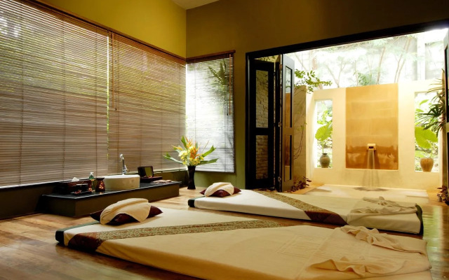 Horizon Karon Beach Resort & Spa