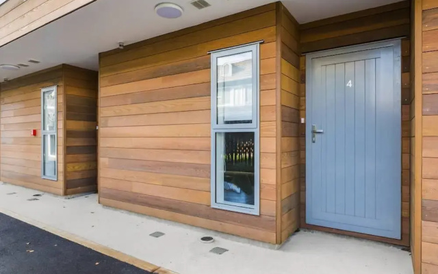 The Cedar Luxury Apartments 1 Bedroom