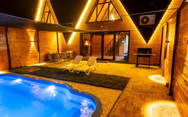 Kumsal bungalov