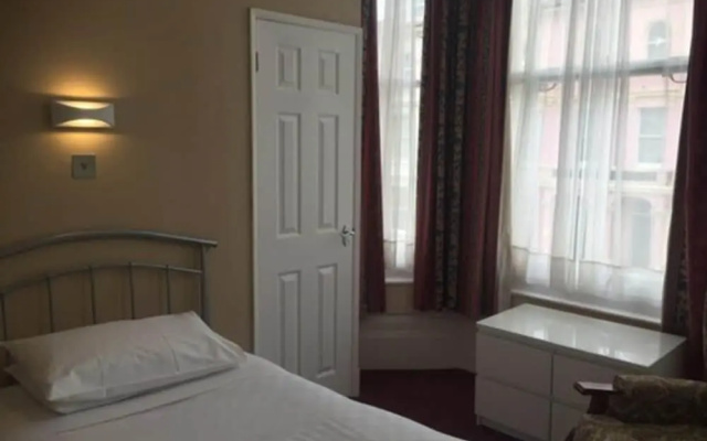 Hadleigh Hotel