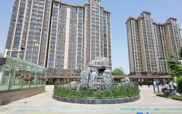 Miyue Homestay (Zhengzhou First Affiliated Hospital East Campus)