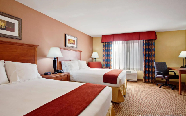Holiday Inn Express and Suites Ontario Airport by IHG