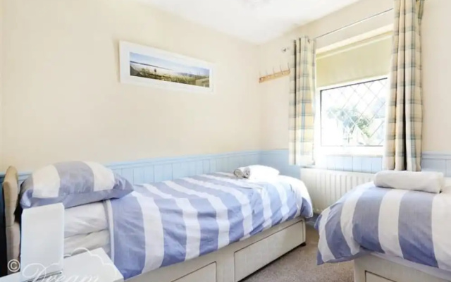 Hatherley Cottage