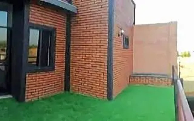 Black House
