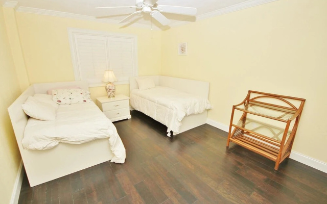 Las Brisas 424 Apartment 2