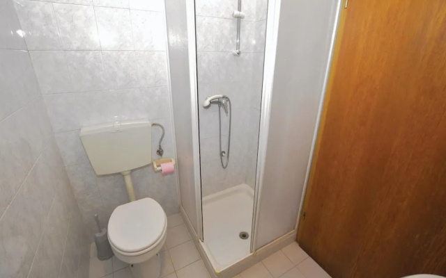 Nice Home in Izola With Wifi and 1 Bedrooms
