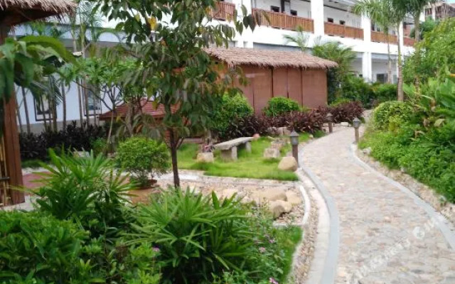 Linyu Huaxi Hot Spring Holiday Hotel
