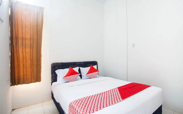 Hotel Anugerah by OYO Rooms