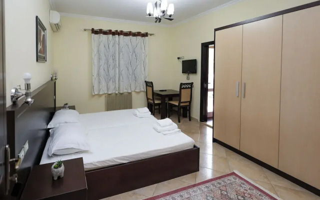 Opus Hotel