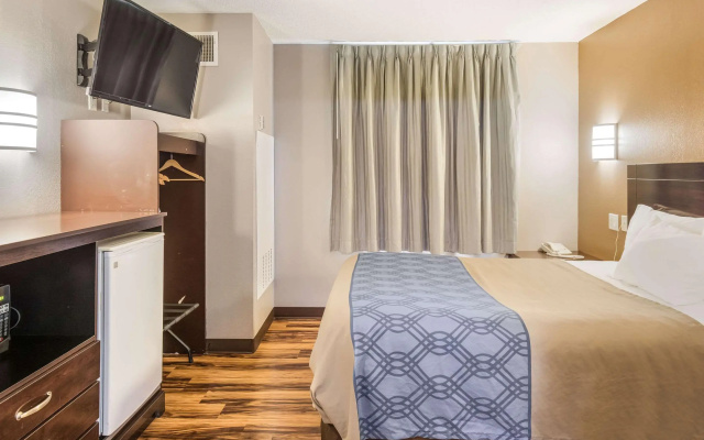 Econo Lodge Morristown West