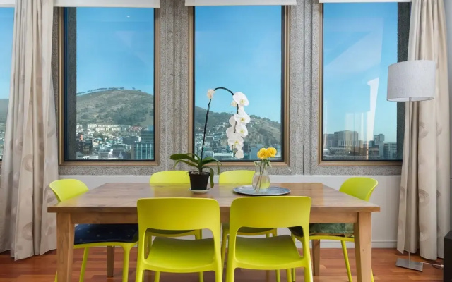 Cartwrights CNR 2 Bed Apartments