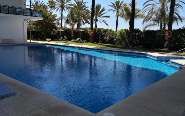 Skol 103A by Completely Marbella
