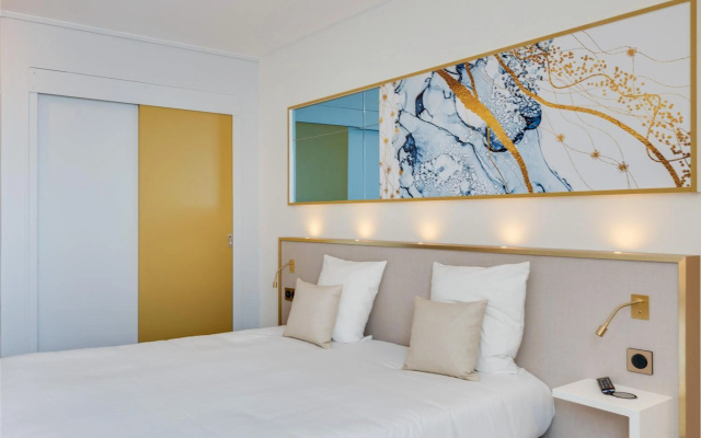 Brit Hotel Orléans St Jean de Braye - L'Antarès