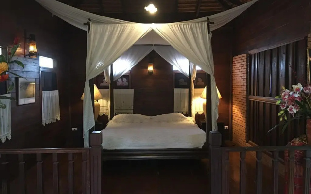 Baan Singkham Resort
