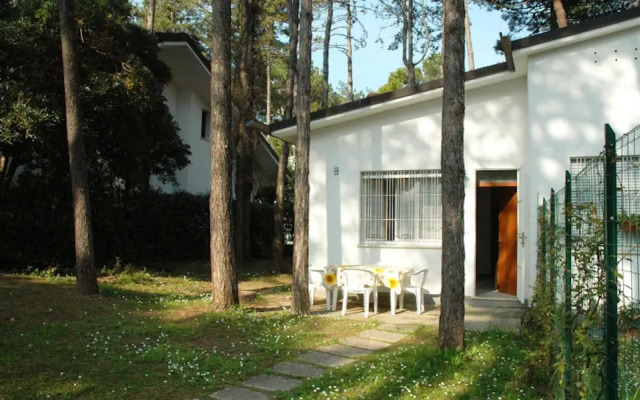 Villa With Patio Near the Beach