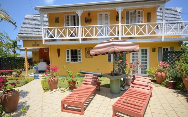 Отель Cannon Cottage, 3BR by Jamaican Treasures вид на фасад