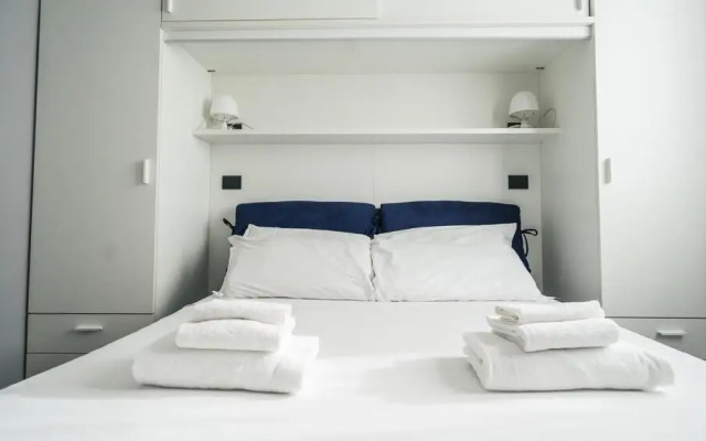 Delle Sterlizie 1 Interno 9