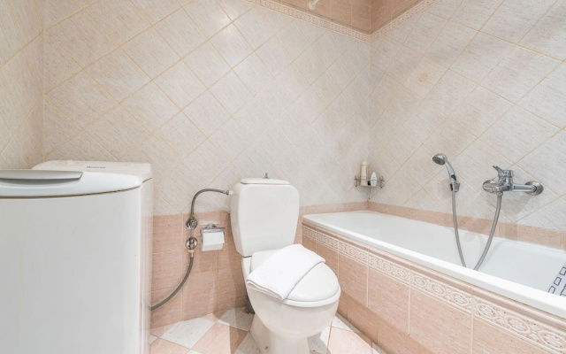 Elegant Kerameikos Apartment