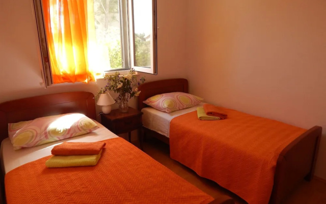 Apartment Deni