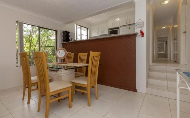Tradewinds Unit 3, 110 Victoria Parade