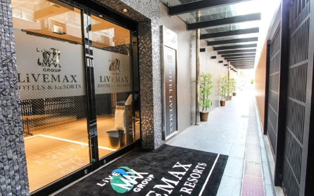 Hotel LiVEMAX Osaka Honmachi