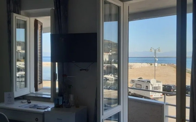 100 Passi Dal Mare