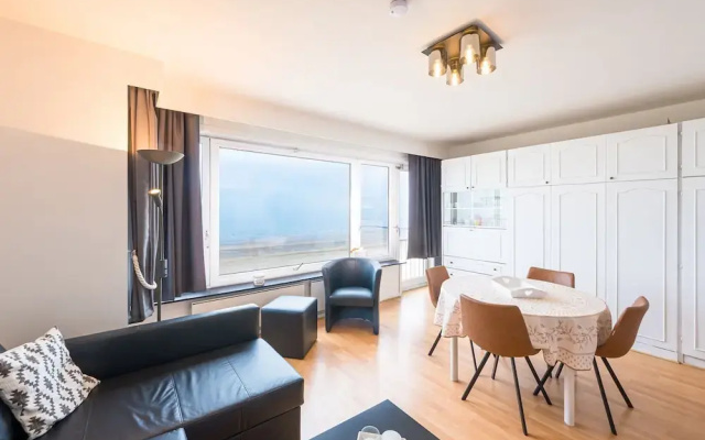 Cosy Studio With Sleeping Area and sea View