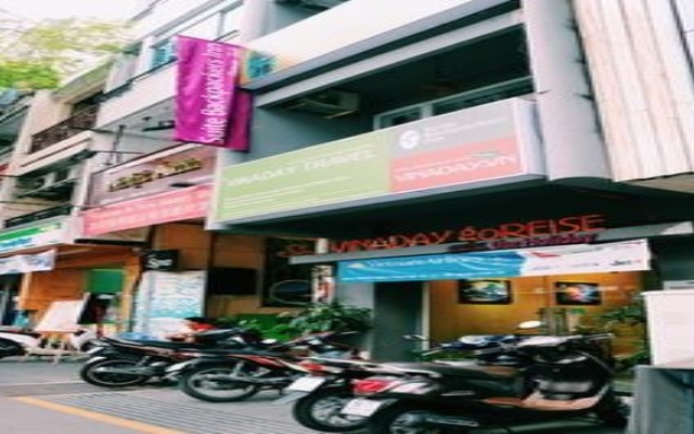 Отель Suite Backpackers Inn вид на фасад