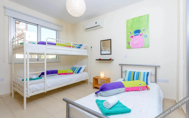 Konnos Beach Villa 3