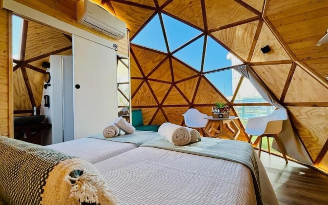 Igloo Rooms