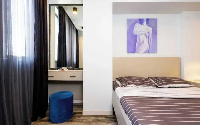 Apartment by Luxe Group SN400
