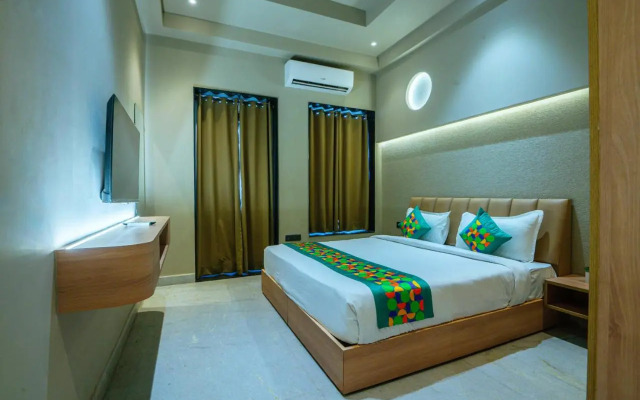 Hotel Royal City
