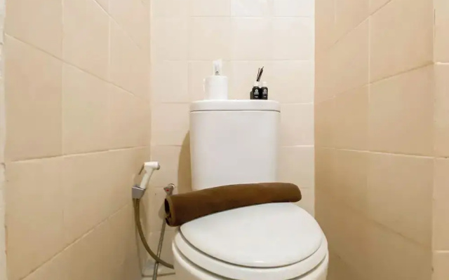 Basic Style Studio At Apartment Belmont Residence Puri