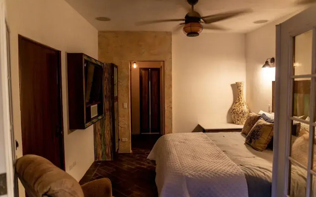 Miraflores 2 BR by Casago