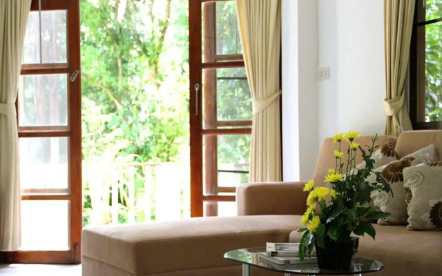 Petch Rim Tan Resort