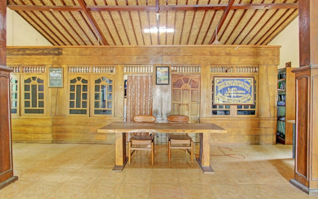 Hotel O Mtc Bunk Bed