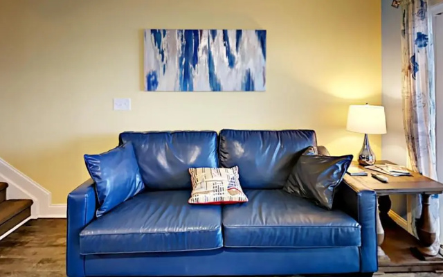 Put-in-Bay Waterfront Condo #211