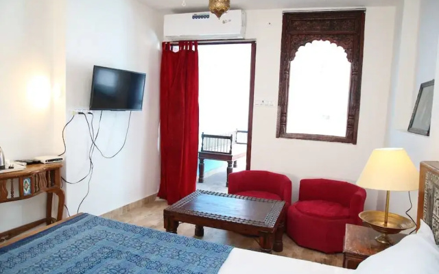 Pushp Guest House