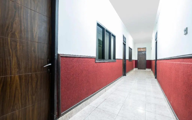 Hotel O Transit 2