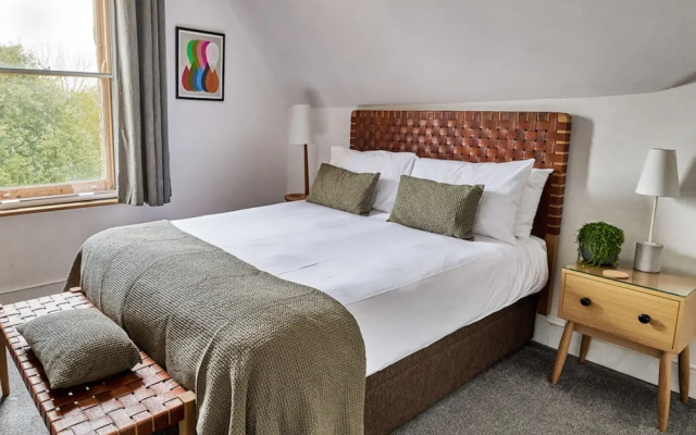 Townhouse Exeter