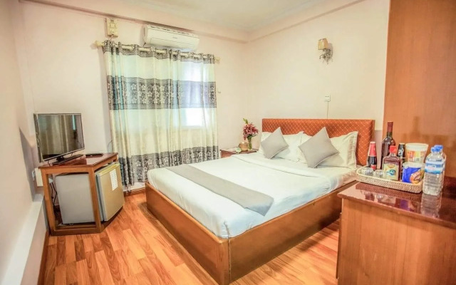 Thiha Bala Hotel