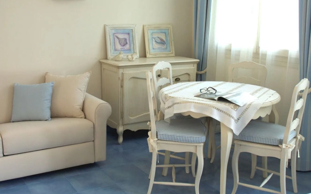 Baia Delphis Resort
