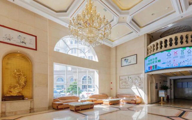 Yangjiang Changjiang International Hotel