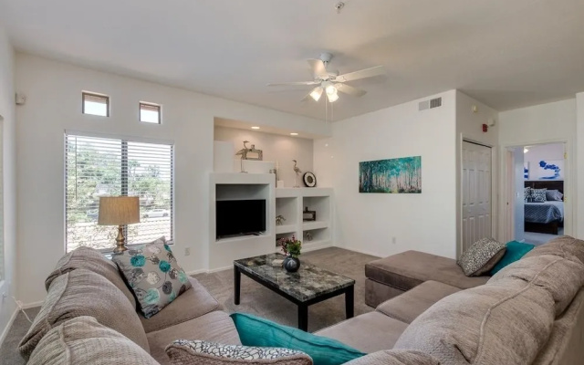 Pleasant #2092 - 2 Br Condo