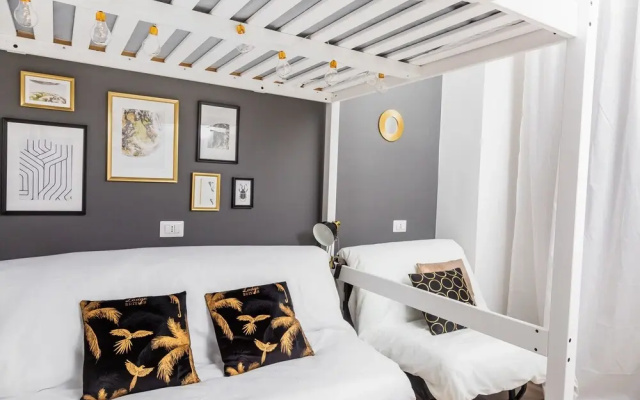 Home Hotel - Paruta 65